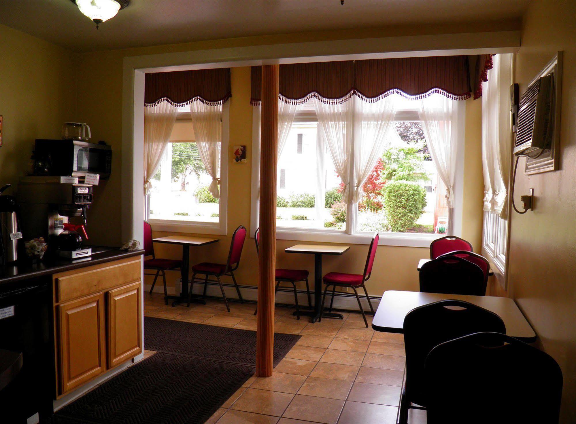 Travelers Inn Brunswick Extérieur photo