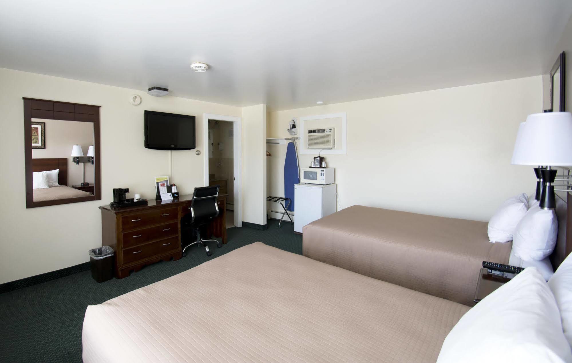 Travelers Inn Brunswick Extérieur photo